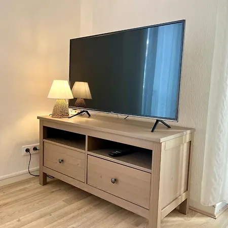 « Coquette » Plein Centre, Proche Plage
