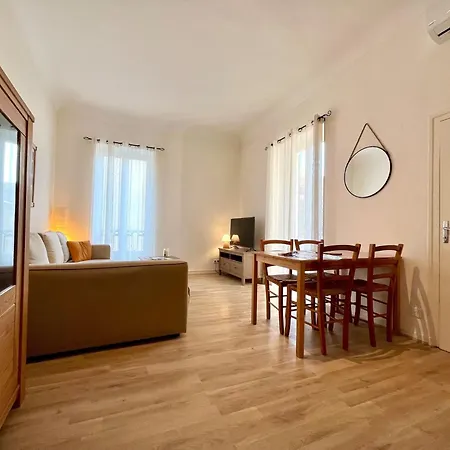 아파트 « Coquette » Plein Centre, Proche Plage *